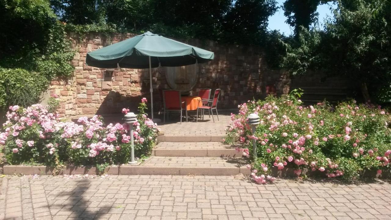 Ferienwohnungen Eichenhof Kapellen-Drusweiler Екстериор снимка